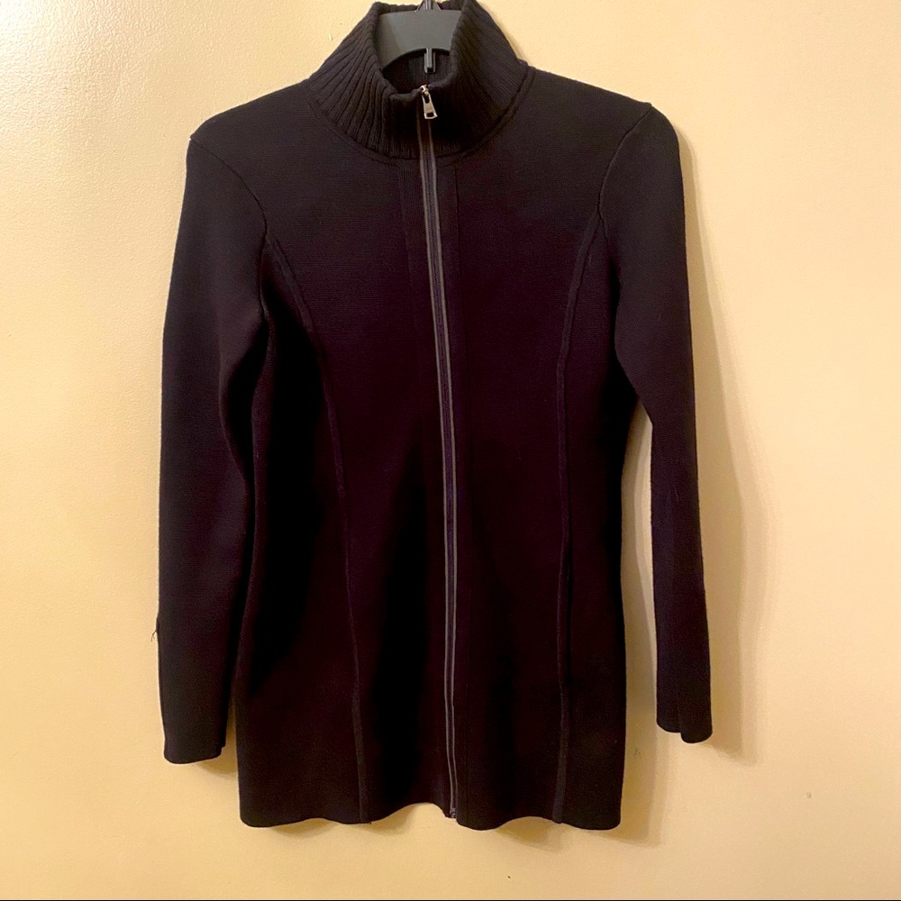 ‎Athleta